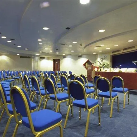Hotel Crystal 4*