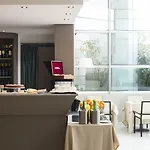 Crystal Hotell