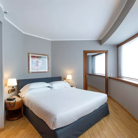 Crystal Hotel