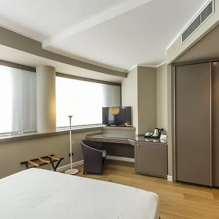 Hotel Crystal