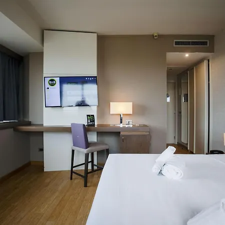 Hotel Crystal