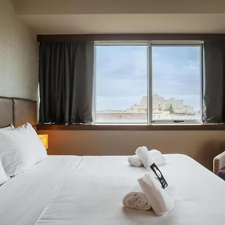 Crystal Hotel 4*