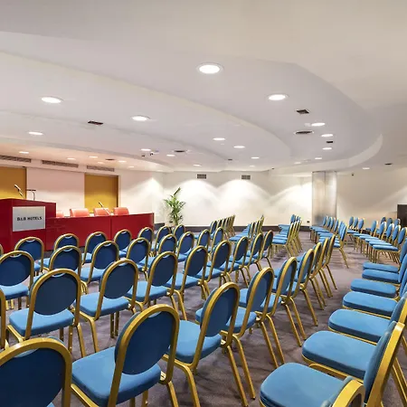 Hotel Crystal 4*