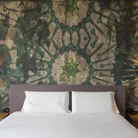 Otel Crystal 4*